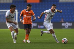 Başakşehir ile Alanyaspor yenişemedi