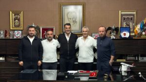 Sivasspor Mehmet Altıparmak'ı göreve getirdi