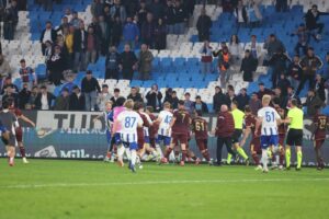 Trabzonspor'un gençleri Avrupa'ya veda etti! Maç sonrası ortalık karıştı