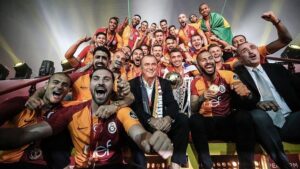 Galatasaray ile 8 kupa kazanan ünlü yıldız kulüpsüz kaldı