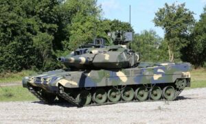 Macaristan Leopard 2A7HU tanklarını teslim aldı