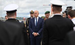 Yunan bakan endişeli: Türkiye savunmada üstünlük sağladı