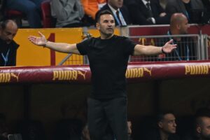 Okan Buruk biletini kesti! Devre arasını bekliyor