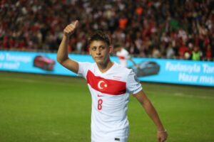 Real Madrid'den Arda Güler paylaşımı