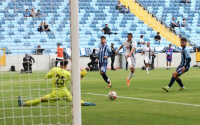 Adana Demirspor evinde dağıldı