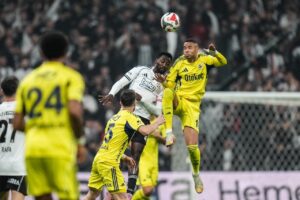 Nefes kesen derbi Fenerbahçe'nin