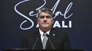 Serdal Adalı'dan Cengiz Ünder ve İrfan Can açıklaması