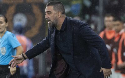 Arda Turan'dan müthiş seri! Bileği bükülmüyor