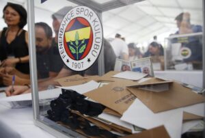 Fenerbahçe'de seçimin kesin sonuçları açıklandı