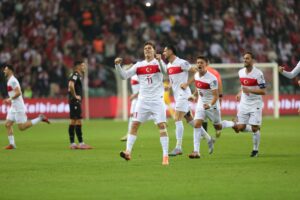 A Milli Takım'dan prim dersi! Personele dağıtıldı…