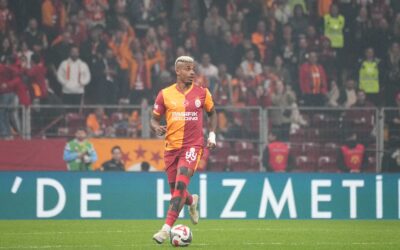 Galatasaray'da kritik maçlar öncesi iki şok birden