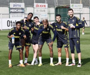 Fenerbahçe, Viktoria Plzen'e hazır