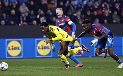 Çalınmayan penaltı Fenerbahçe'yi Avrupa'da riske attı