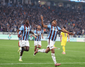 Trabzonspor iki golle güldü! 131 haftalık hasret dindi
