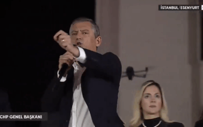 Özgür Özel'den müthiş iddia: 5.5 milyon TL kırmızı karta oynamış!