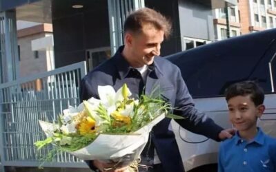 Okulda başkan oldu, Kerem Aktürkoğlu'nu getirdi!