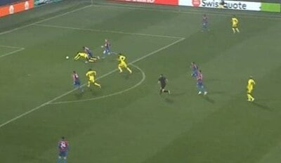 Viktoria Plzen-Fenerbahçe maçına damga vuran pozisyon