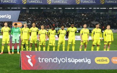 Fenerbahçe'nin UEFA listesinde sürpriz değişiklik!