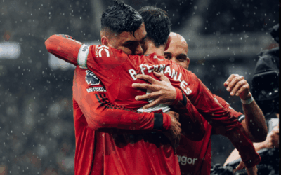 Nefes kesen maç Manchester United'ın