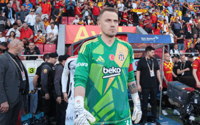 Kaptanlığı elinden alınmış, yedek bırakılmıştı! Mert Günok'tan açıklama geldi