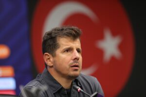 Emre Belözoğlu'ndan bahis soruşturmasına gönderme