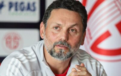 Antalyaspor'da Erol Bulut dönemi sona erdi