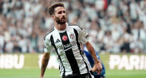 Kimse bunu beklemiyordu! Rafa Silva'dan şok karar