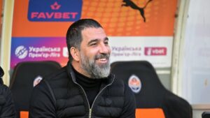 Arda Turan Ukrayna'da tarih yazıyor