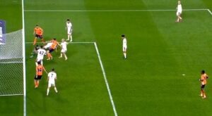 Başakşehir-Galatasaray maçında gol VAR'a takıldı