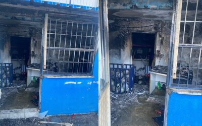İzmir ekibinin tesisleri yandı! Malzeme odası küle döndü