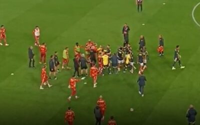 Derbi öncesi yumruklaşma! Kadıköy'de ortalık karıştı…