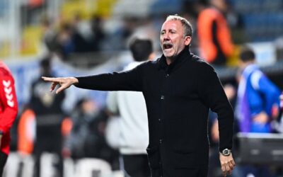 Beşiktaş taraftarından Sergen Yalçın'a büyük tepki