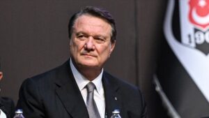 Beşiktaş'ta Hasan Arat ihraç edildi!