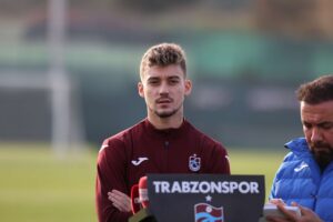 Ernest Muçi'den transfer sözleri!